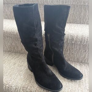 Born Black Suede Doyle Slouchy Mid-calf boots. Women’s size 7.